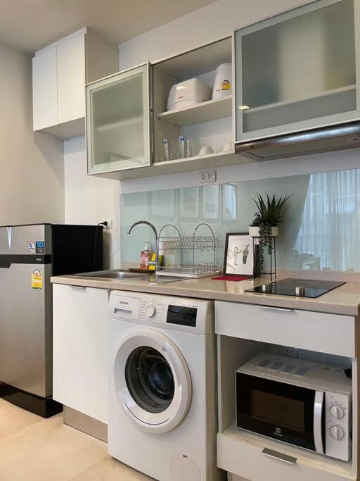 Luxury And Modern Condo In Central Chiang Mai - Astra Condo Extérieur photo